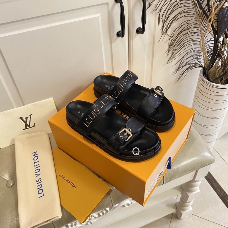 LV Women's Shoes 437